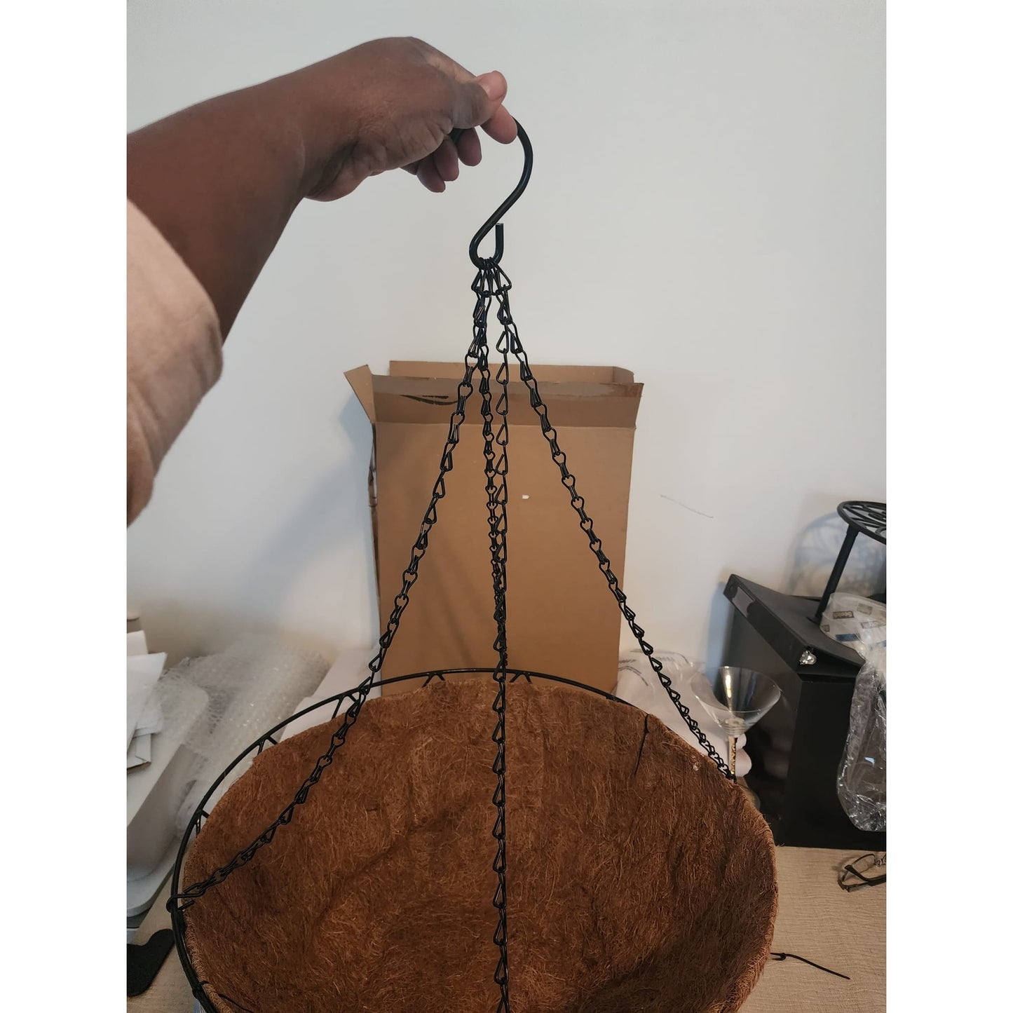 Grower Hanging Baskets with AquaSav Smart Coco Liner, 16”