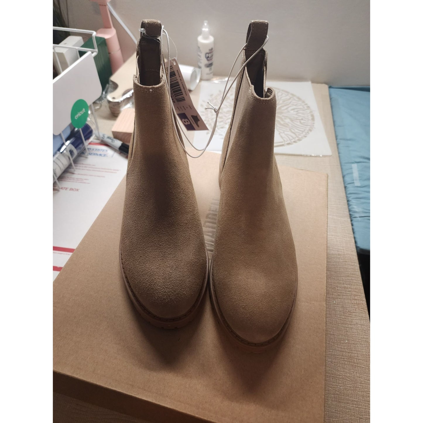Steve Madden Women's Tan Suede Chelsea Bootie