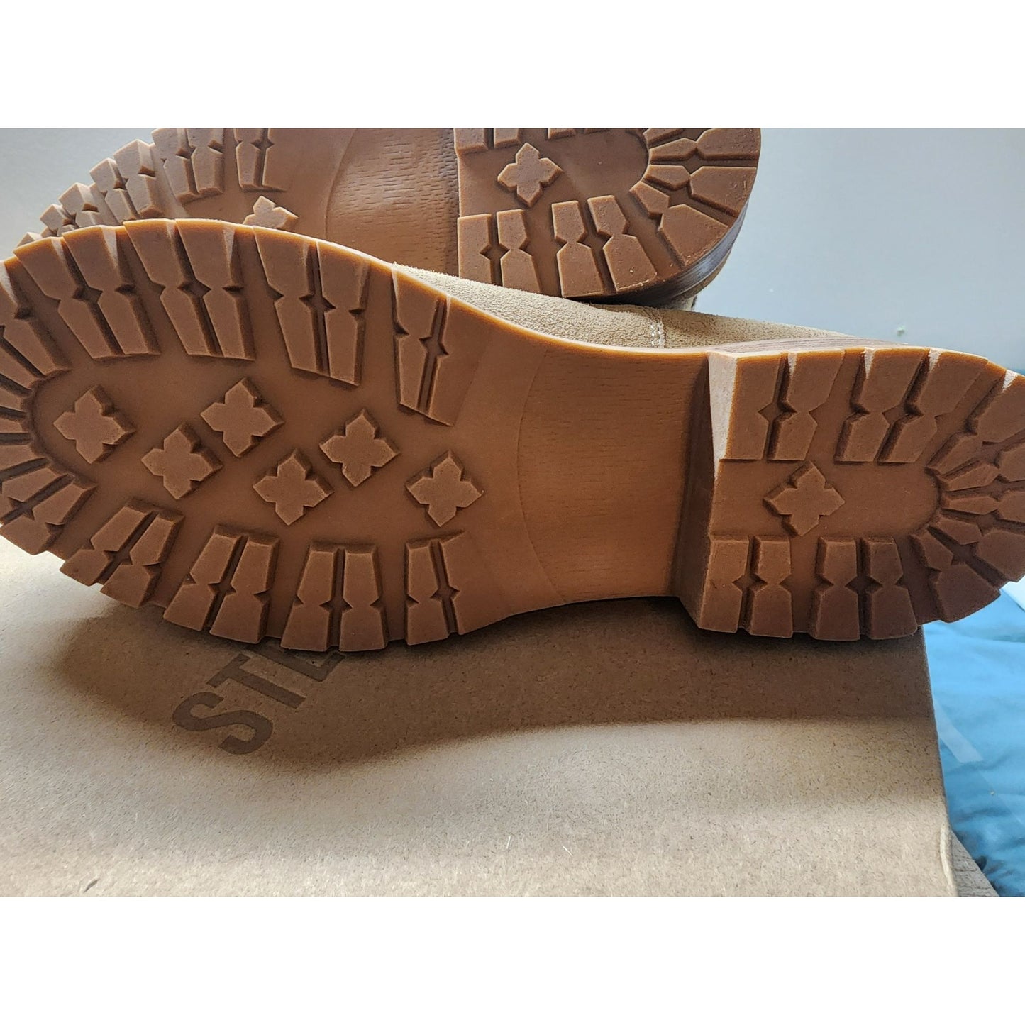 Steve Madden Women's Tan Suede Chelsea Bootie