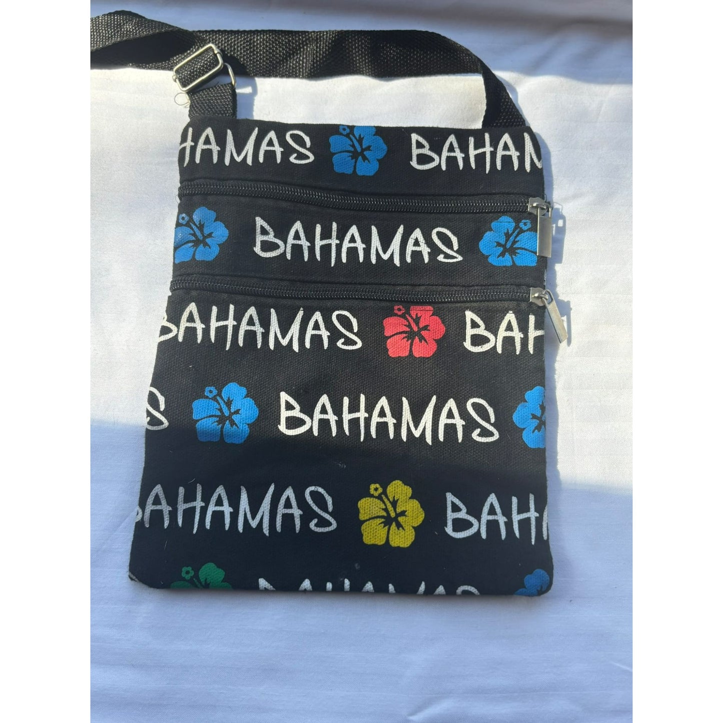 Bahamas Crossbody Pocket Purse Hibiscus Flower Zip Adjustable Strap handbag