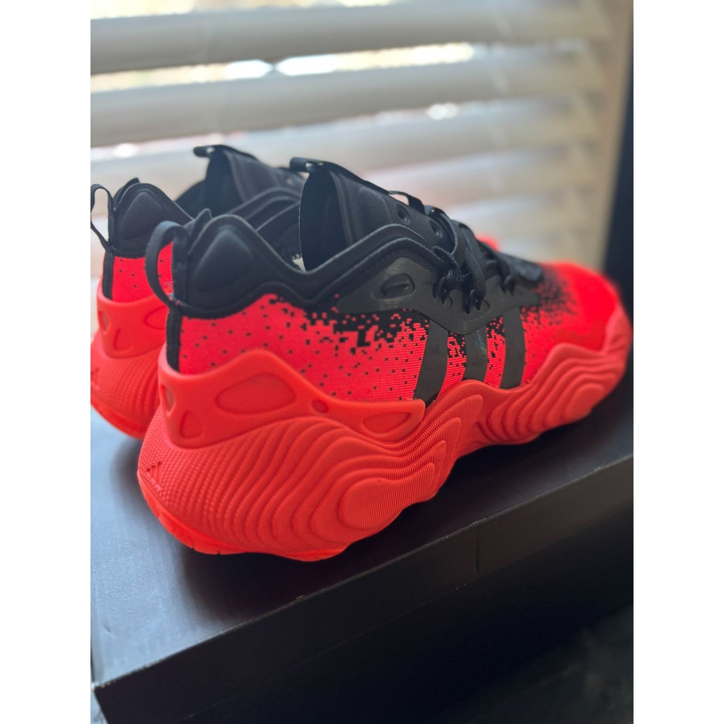 Adidas Trae Young 3 Size 12 mens shoes Basketball