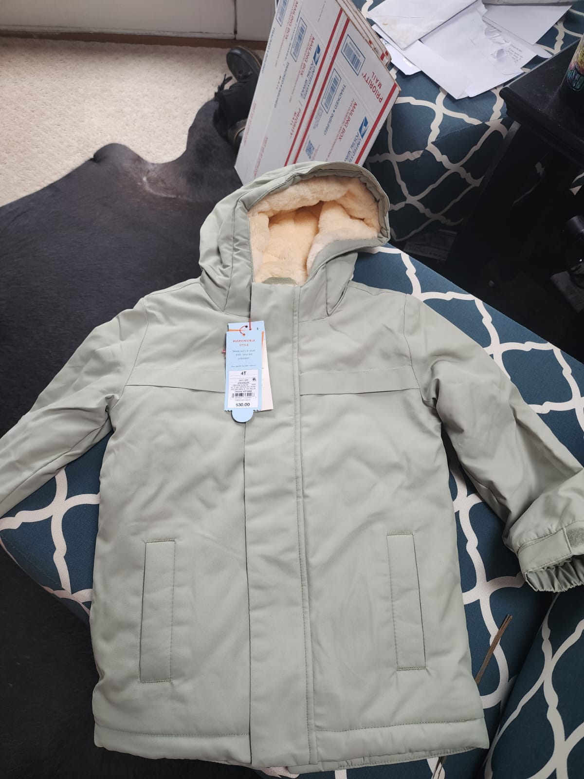 Cat And Jack Olive Green Polyester Parkas Kids Jacket 4T