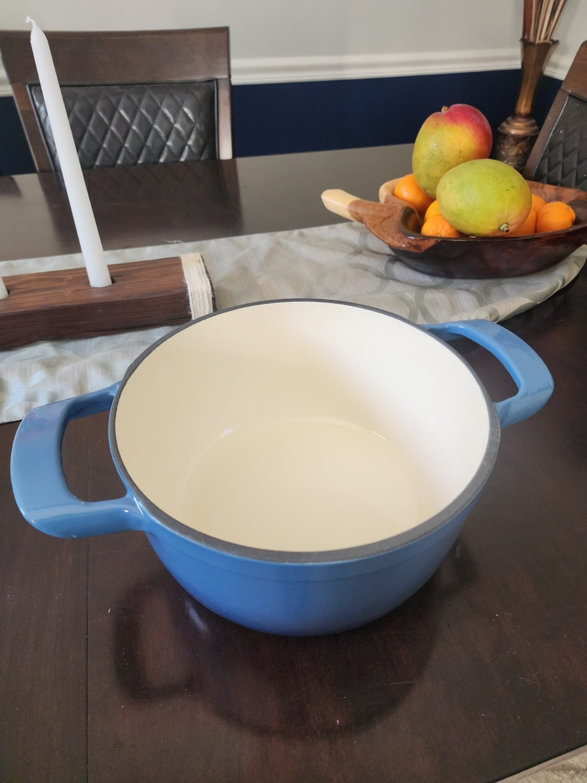 Tramontina Gourmet 5.5 qt. Round Enameled kitchen Cast Iron Dutch Oven in Dark Blue with Lid