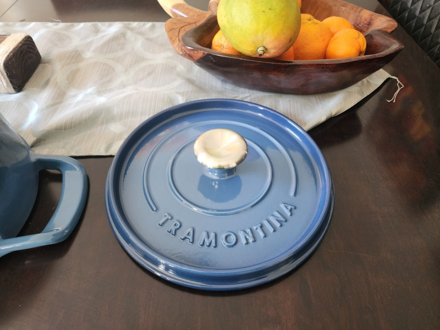 Tramontina Gourmet 5.5 qt. Round Enameled kitchen Cast Iron Dutch Oven in Dark Blue with Lid