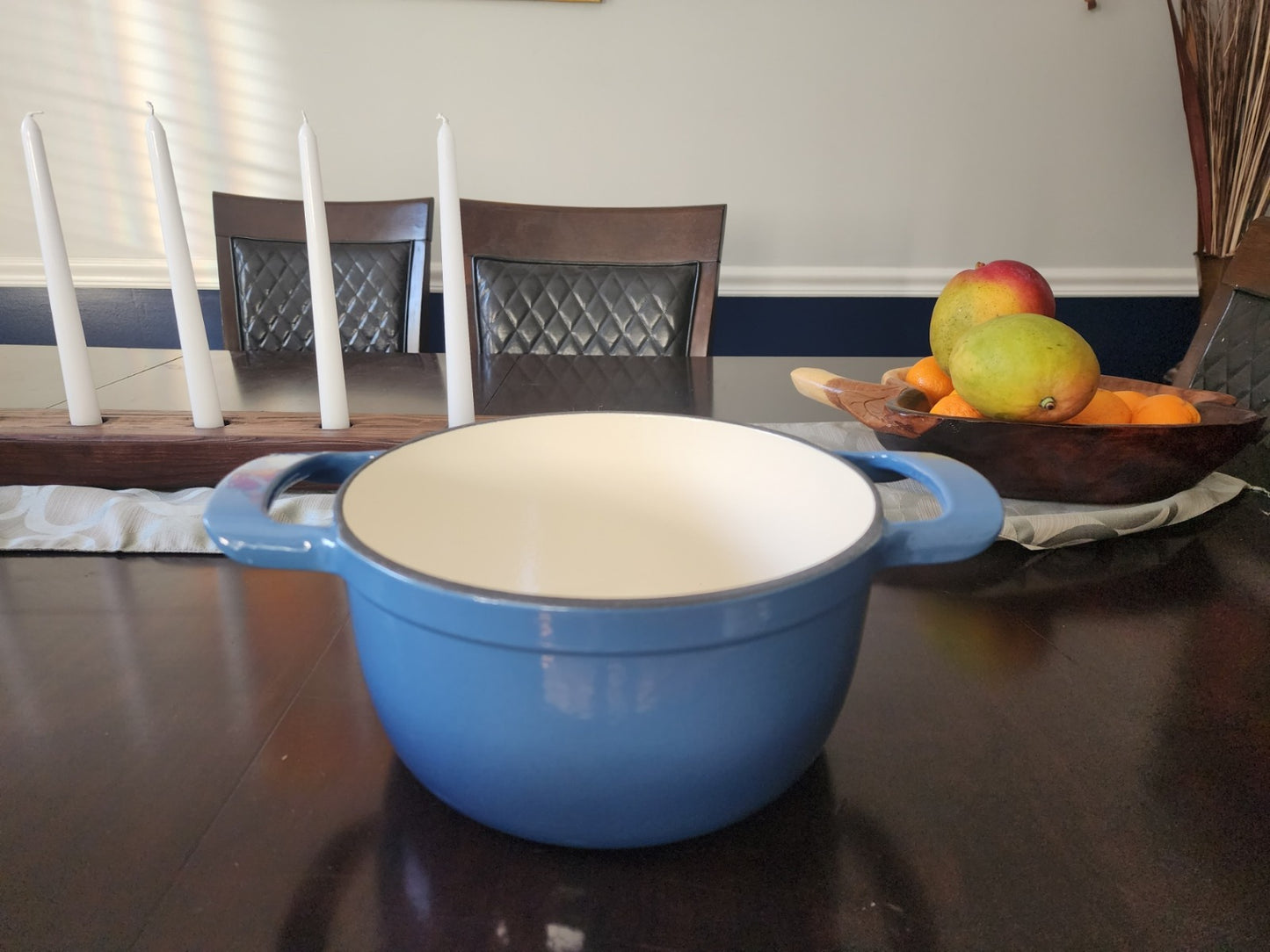 Tramontina Gourmet 5.5 qt. Round Enameled kitchen Cast Iron Dutch Oven in Dark Blue with Lid