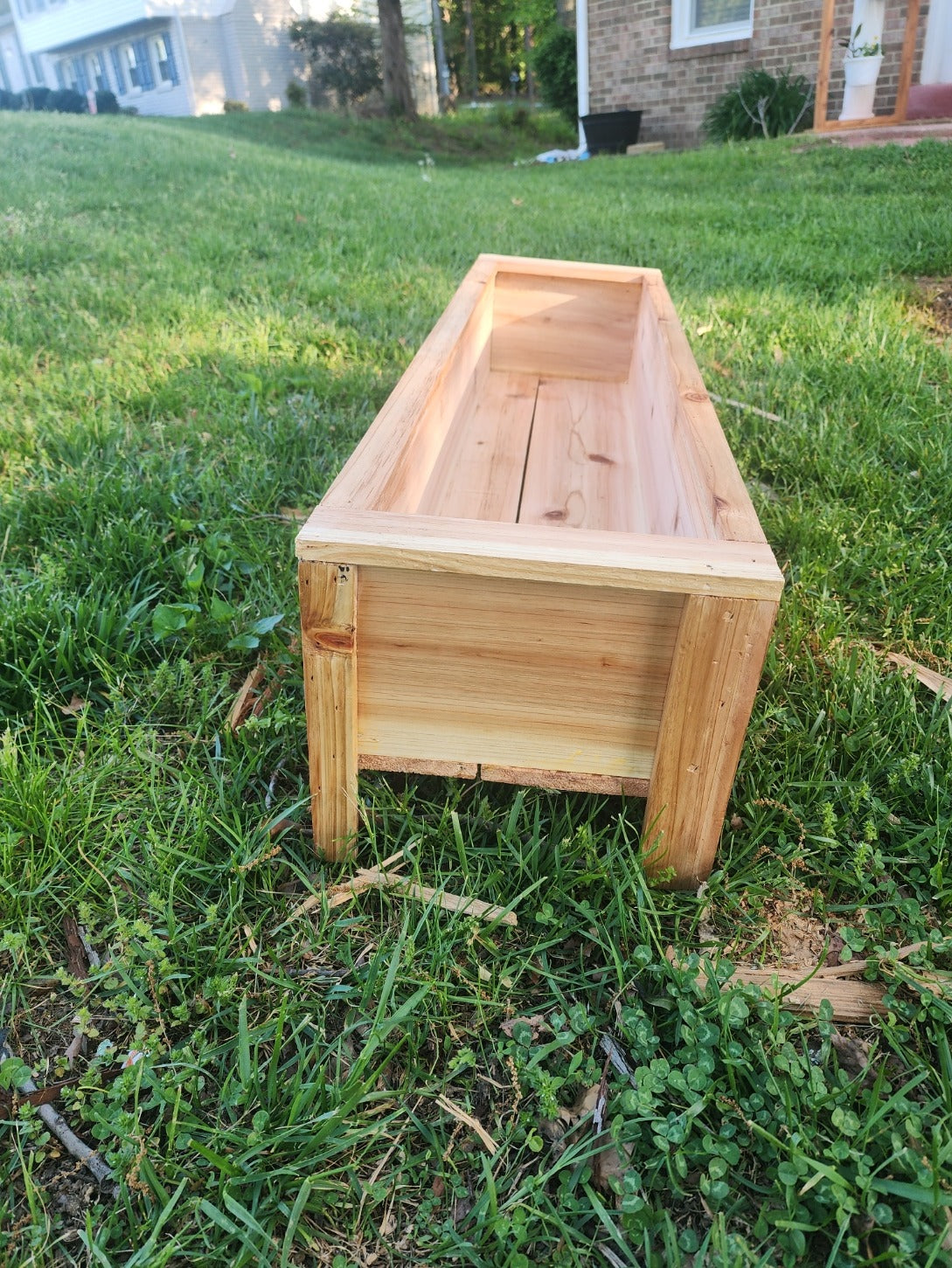 Handcrafted Cedar wood Planter Box – Rustic & Durable Garden Decor 🌿✨