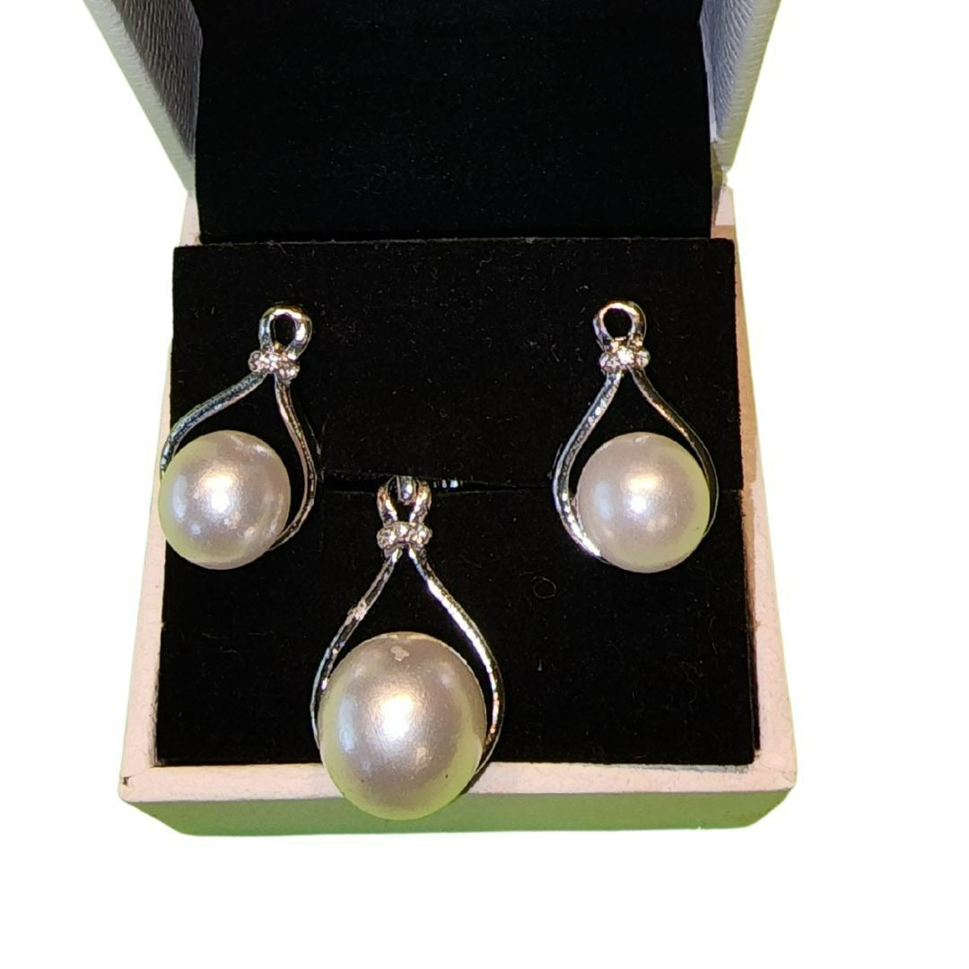 Sterling Silver & Faux Pearl Jewelry Set With Earrings & Pendant In Gift Box