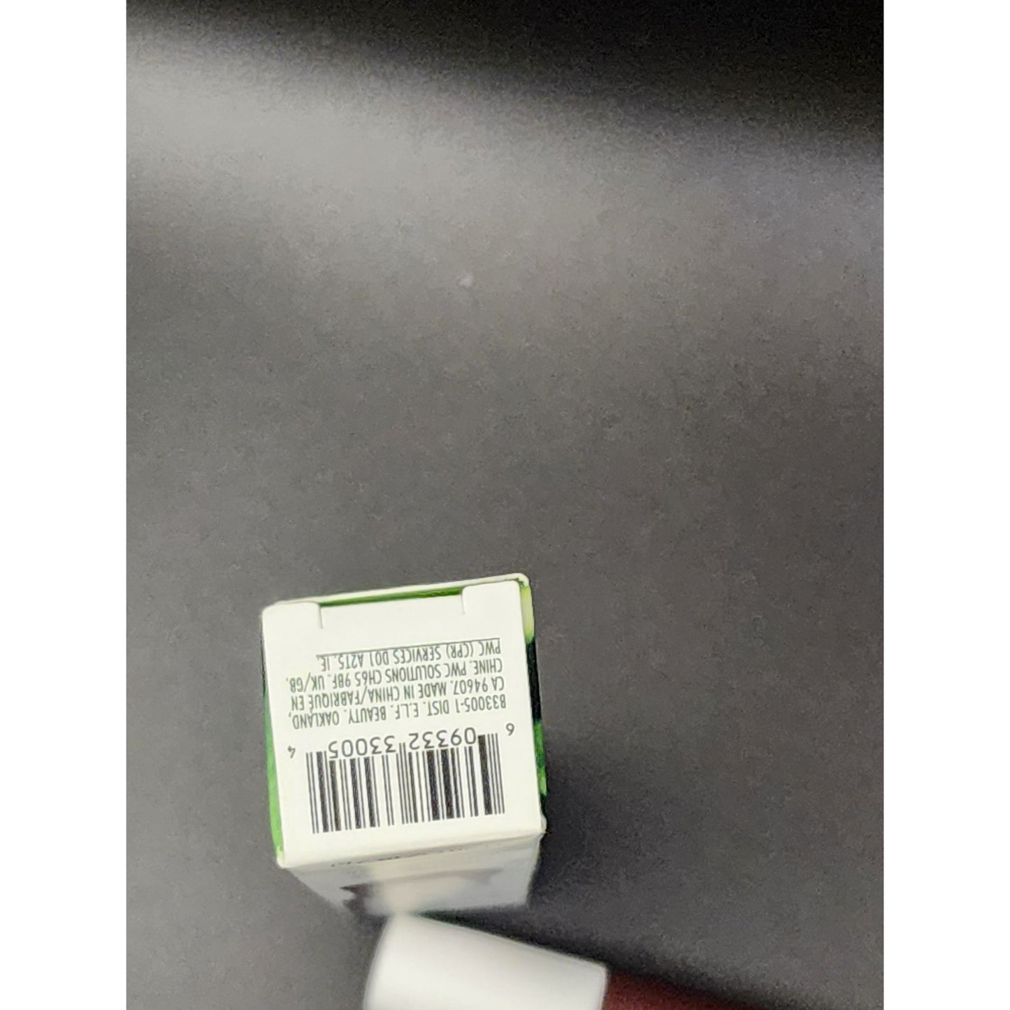 WELL PEOPLE Lip Nurture Hydrating Balm BLACK CHERRY