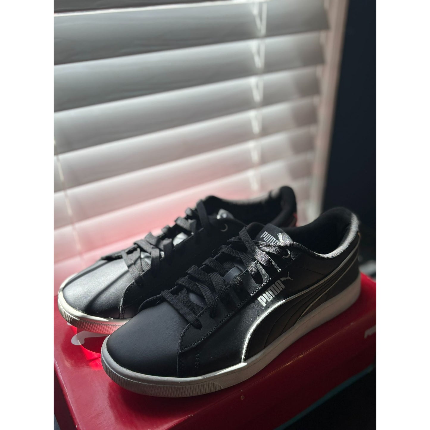 PUMA Ladies Vikki V2 Leather Shoe