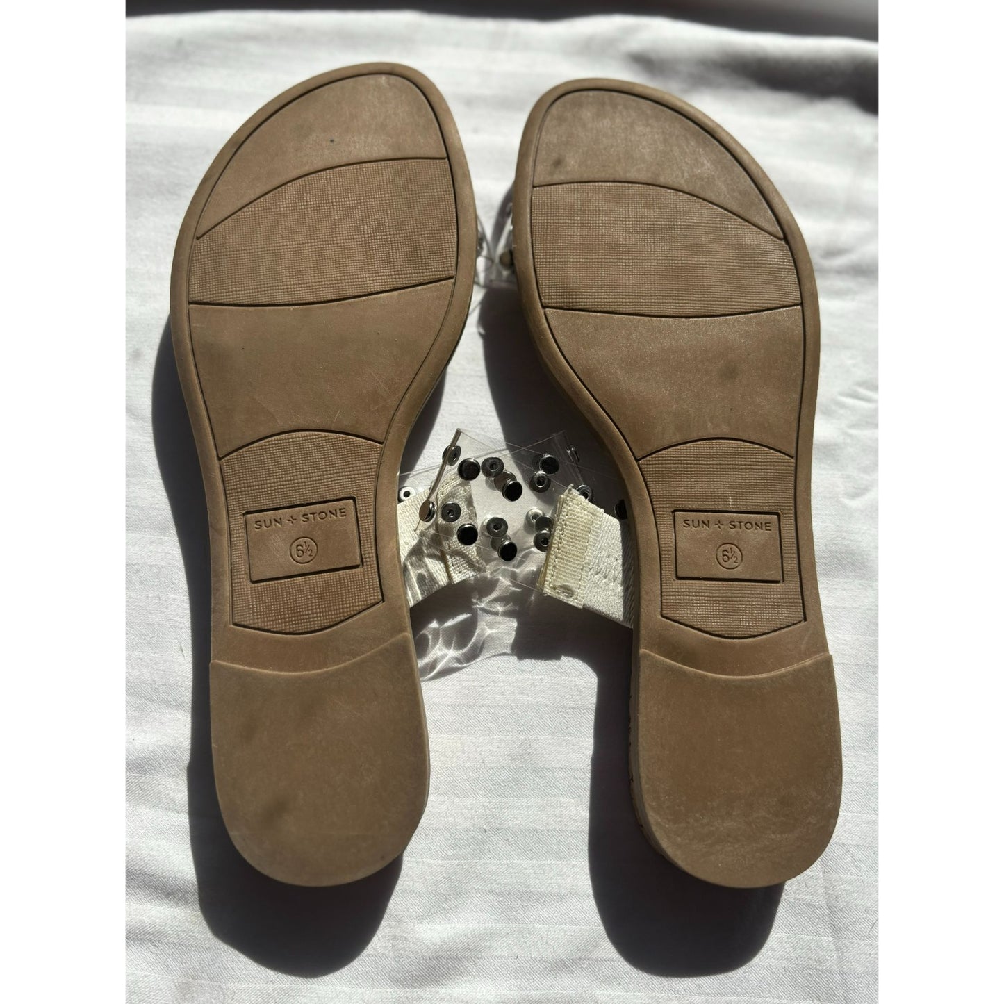 Sun + Stone Womens Clear Studded Slide Sandals