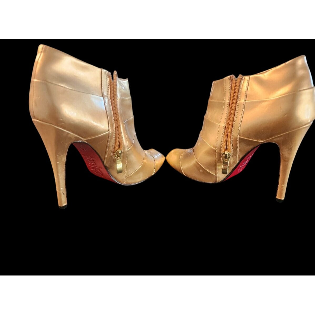 Christian Louboutin Robot 120 Miroire Gold Peep Toe Booties – Size 38 – Iconic Style