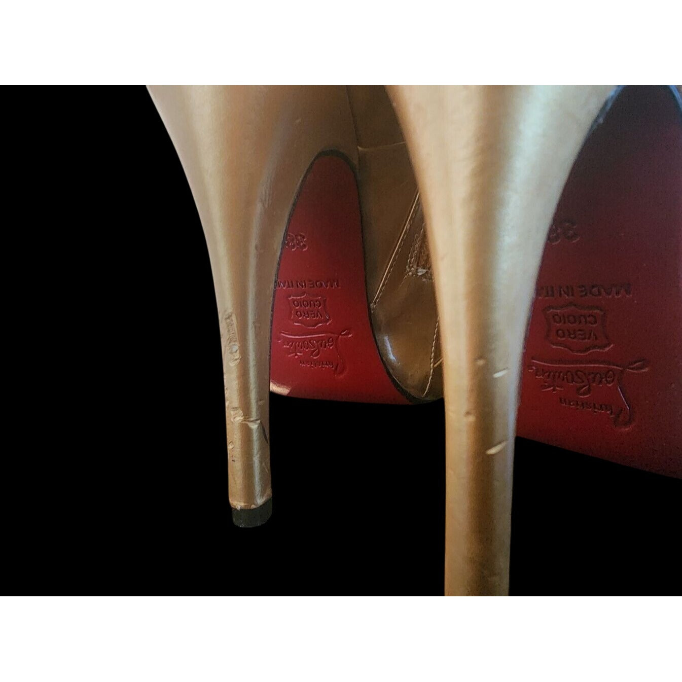 Christian Louboutin Robot 120 Miroire Gold Peep Toe Booties – Size 38 – Iconic Style