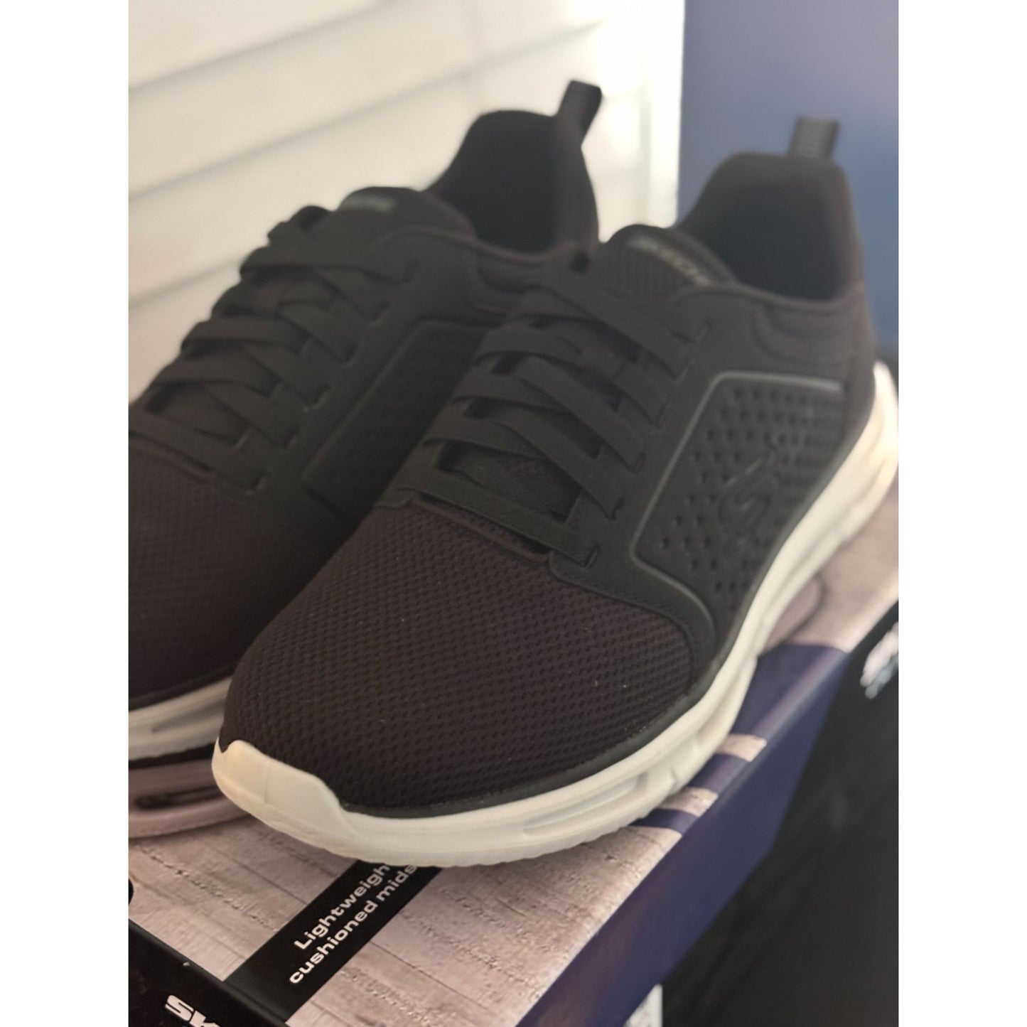 Skechers Men's Glide-Lite Classic Fit Black Sneakers With Memory Foam
