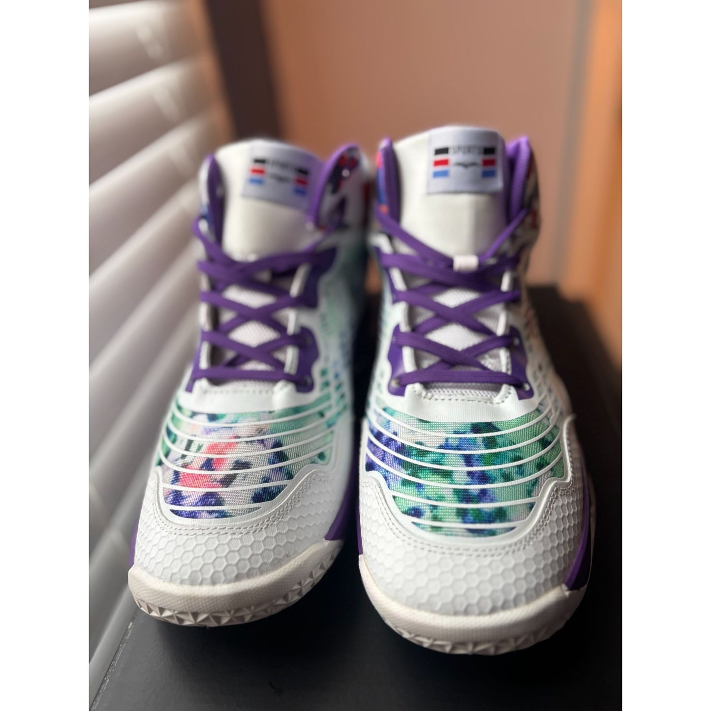 High Top Basketball Mens Size 10.5 Multi-Colored Sneakers Sports Shoes