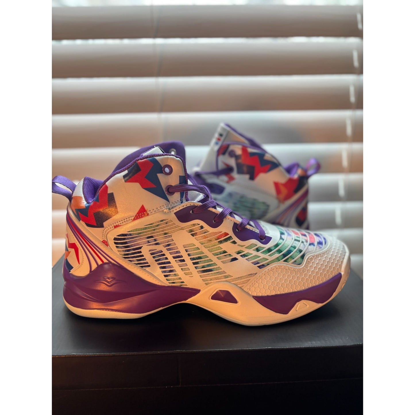 High Top Basketball Mens Size 10.5 Multi-Colored Sneakers Sports Shoes