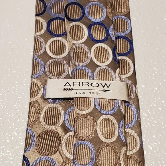 Arrow USA 1851 Mens Silk Tie Beige With Blue & Tan Circular Pattern