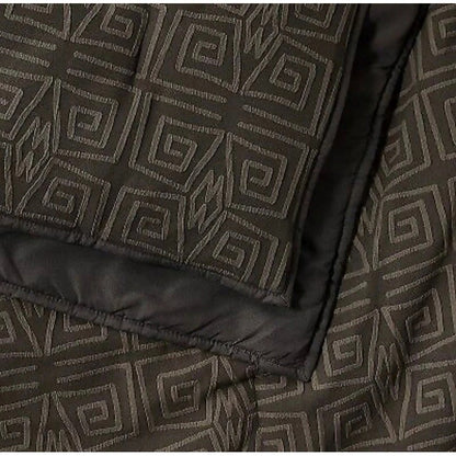 Opalhouse Designed with Jungalow Twin or Twin XL Dark Gray Textured Ikat Geo 2 Piece Quilt & Sham Set