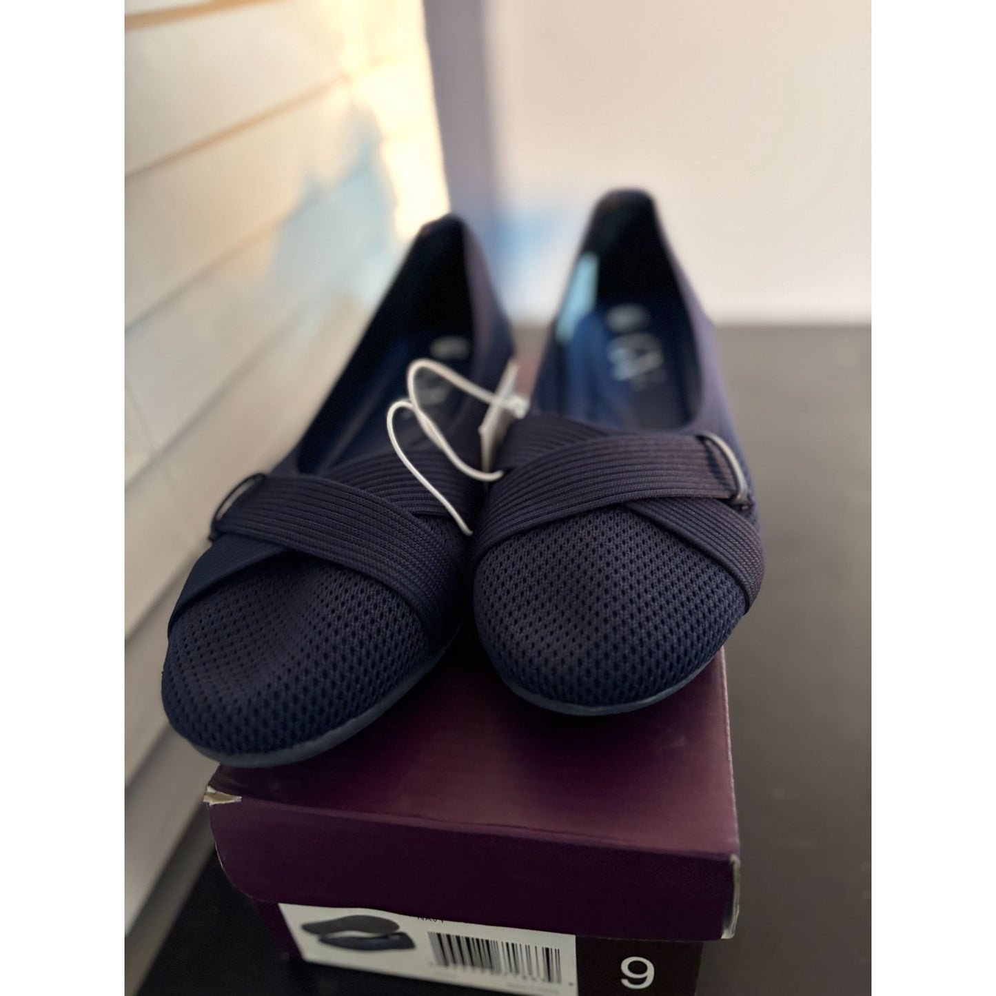 Gloria Vanderbilt Debbie Women's Ballet slip on Navy Blue