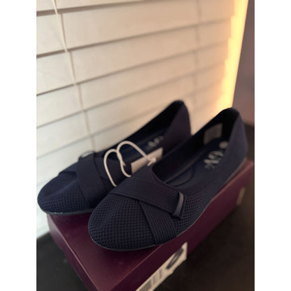 Gloria Vanderbilt Debbie Women's Ballet slip on Navy Blue