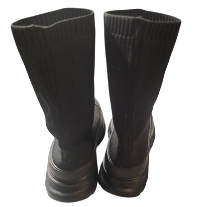 Alexander McQueen Tread Logo Sock Sneakers • Black • Size 40 EU / 7.5–8 US • Designer Luxury Shoes