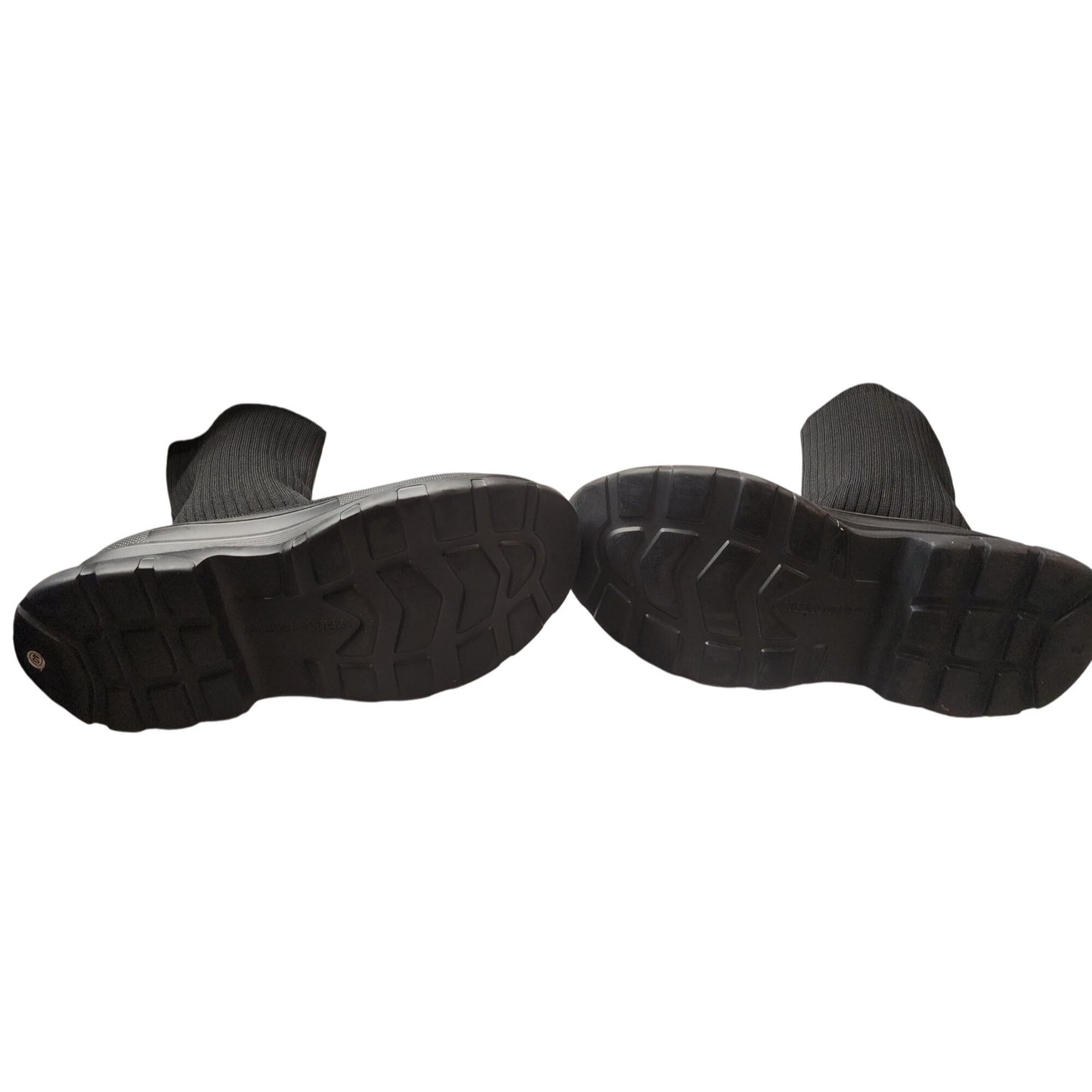 Alexander McQueen Tread Logo Sock Sneakers • Black • Size 40 EU / 7.5–8 US • Designer Luxury Shoes