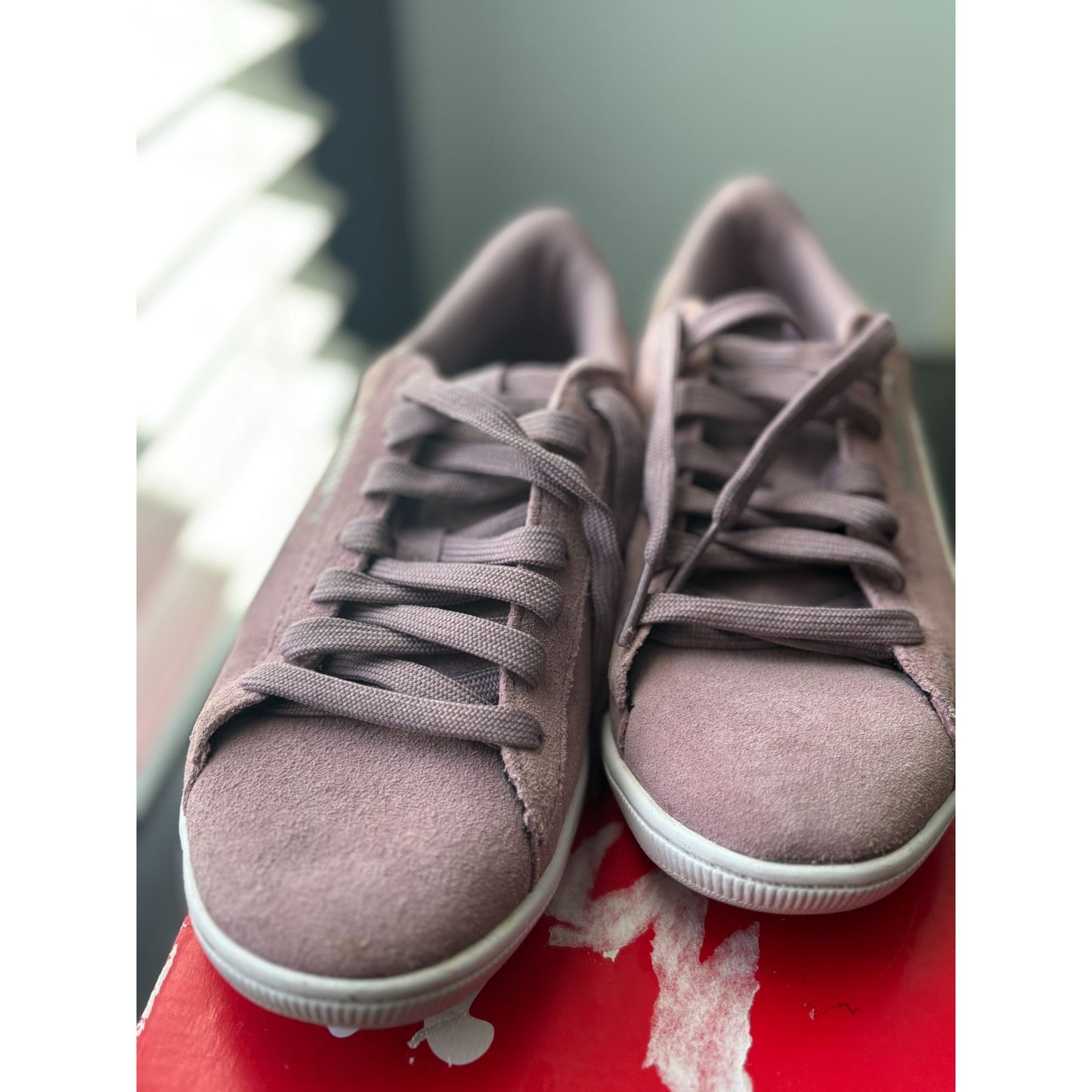 Puma Womens Suede SoftFoam+ Sneakers