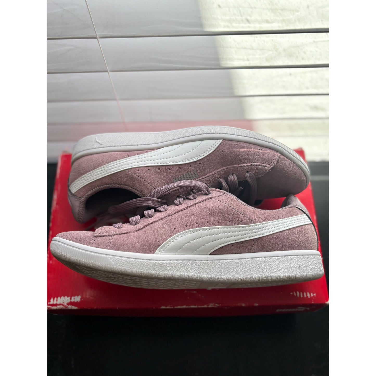 Puma Womens Suede SoftFoam+ Sneakers