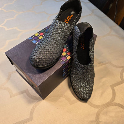 Bernie Mev Amelia Black Women’s NIB Woven Bootie Size 40EU/9.5-10US