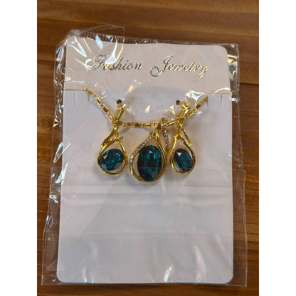 Gold-Tone Necklace & Earrings Set With Teardrop Green Crystal Pendant