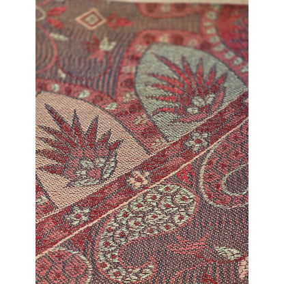 Vintage-Inspired Paisley Pattern Scarf With Fringe Red & Green Tones Soft Fabric Elegant Design