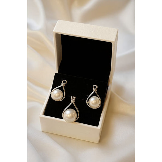 Sterling Silver & Faux Pearl Jewelry Set With Earrings & Pendant In Gift Box