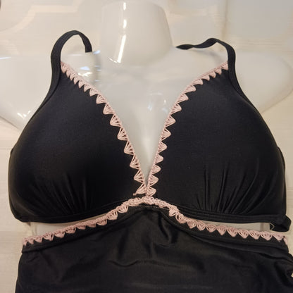 Hula Honey Womens Black & Pink Halter Tankini Swim Top With Crochet Trim - Size M