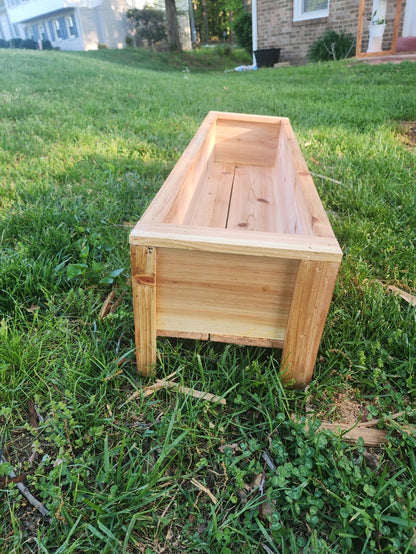 Handcrafted Cedar wood Planter Box – Rustic & Durable Garden Decor 🌿✨