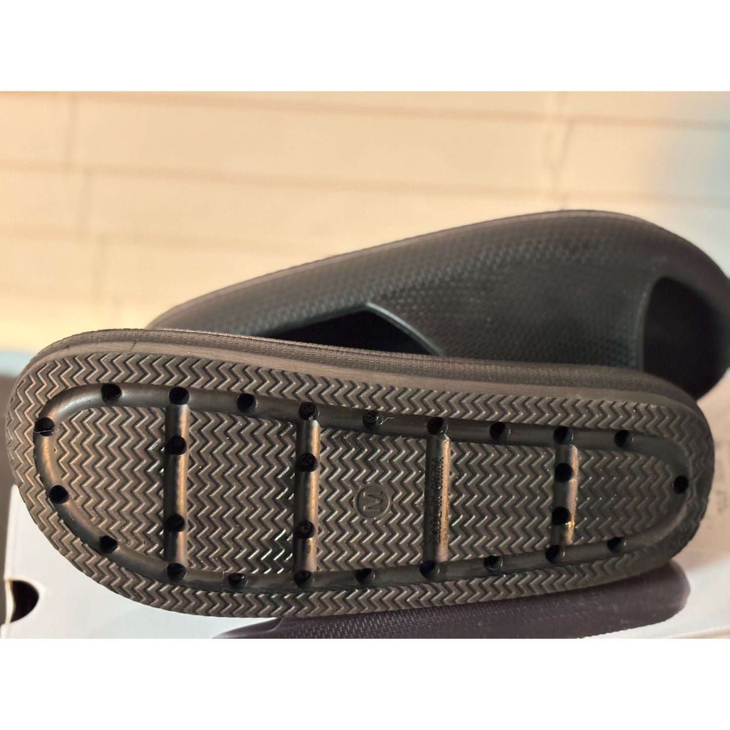 Cool Cushion Black Slide Sandals Slip-On Breathable Indoor/Outdoor Footwear