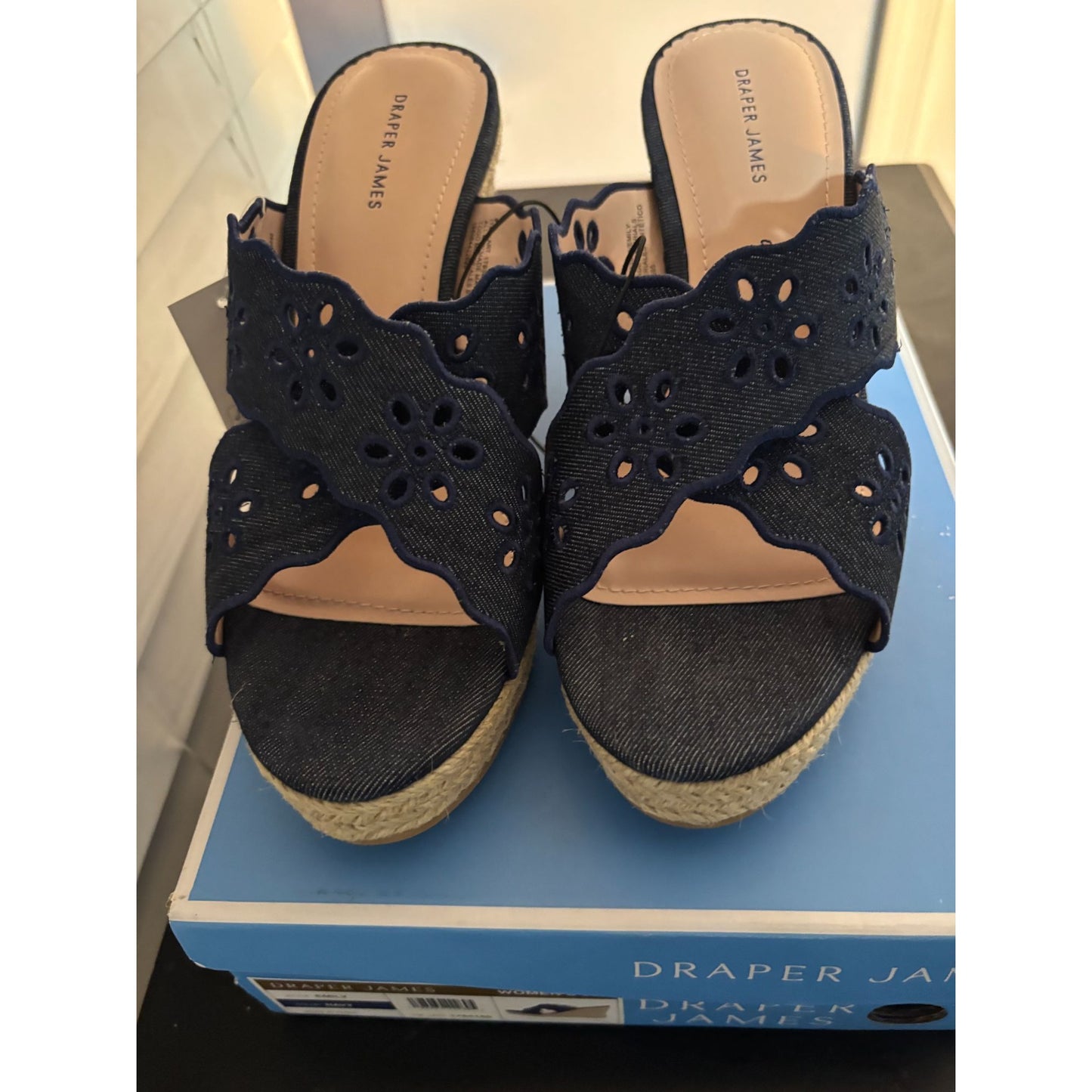Draper James Emily Heeled sandals Navy NIB NEW