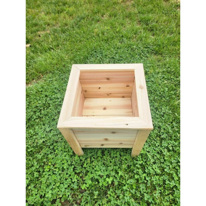 Handcrafted Cedar Wood Planter Box For Indoor/Outdoor Gardening Rustic Design Square Durable & Weather-Resistant