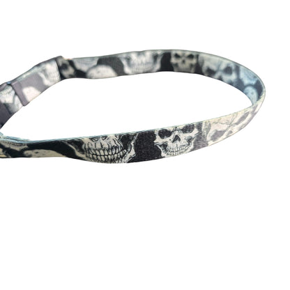 Skull Pattern Dog Collar 14"-20" Adjustable Medium Coastal Pet Black & White