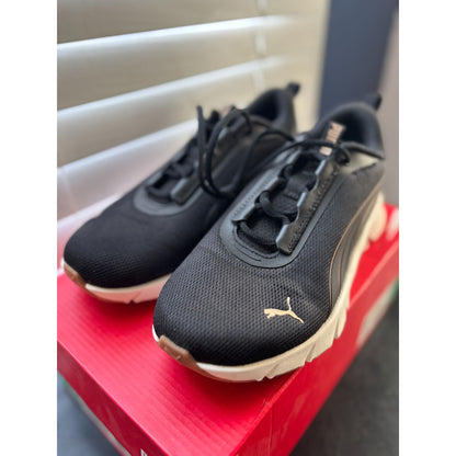 NEW!! Puma women shoes Black Focus Lite Sneaker