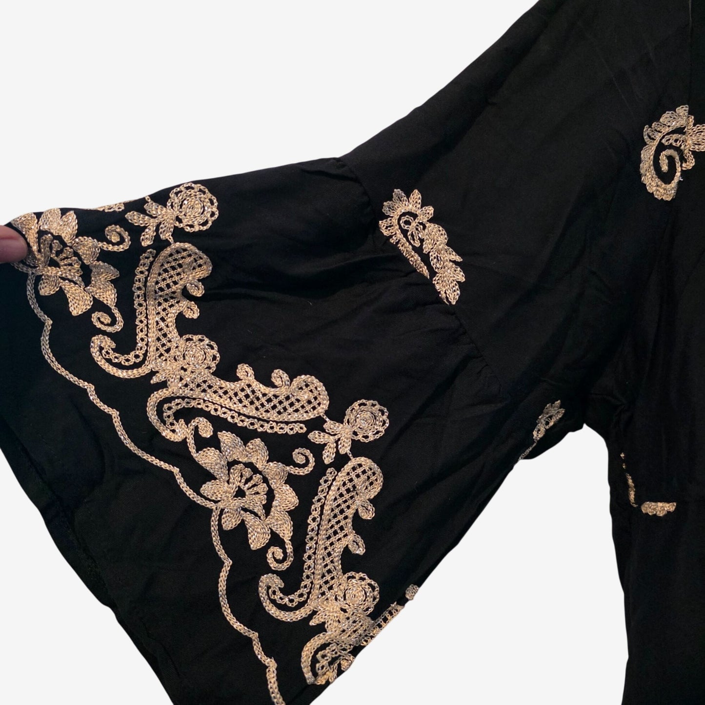 Women’s Embroidered Boho Summer Dress Flowy V-Neck Vacation Resort Wear