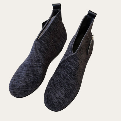 Bernie Mev Sally Women’s Bootie Dark Grey Velvet  NIB 41EU/10.5US