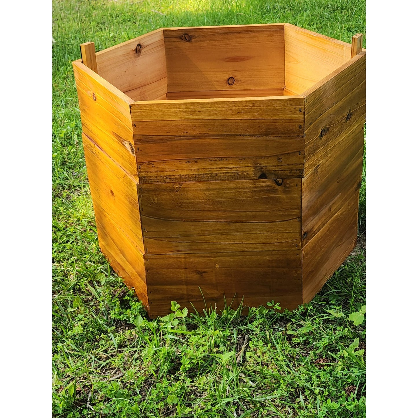 Cedar Wood Hexagon Potato Planter Box – Stackable Raised Garden Bed for Outdoor Growing – Natural or Mahogany Finish