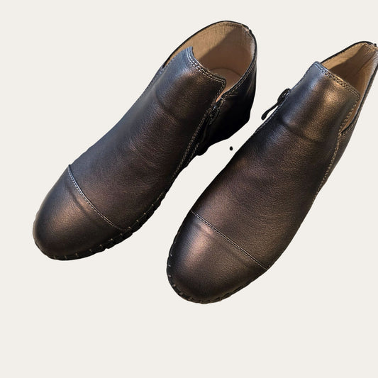 Bernie Mev TW80 Gunmetal Women’s NIB Woven Comfort Bottie