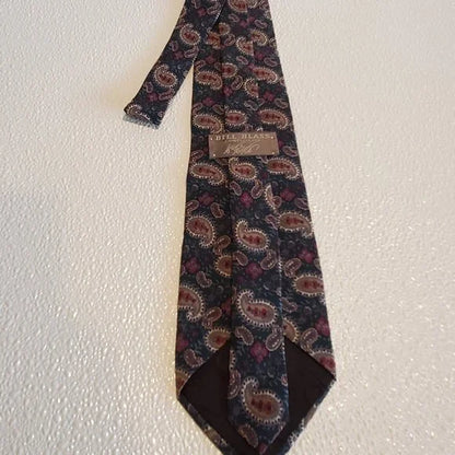 Bill Blass Paisley Print 100% Silk Neck Tie Black Red Brown