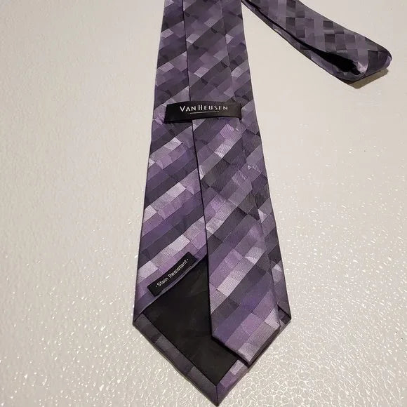 Van Heusen Mens Purple Checkered Tie
