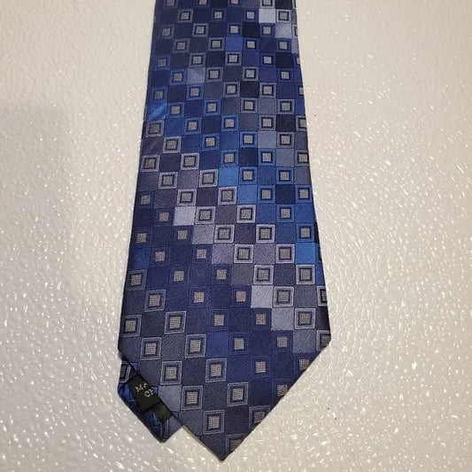 Van Heusen Mens Blue Geometric Pattern Tie 100% Silk Classic Design