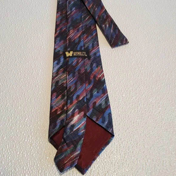 Wembley Abstract Pattern Necktie In Multicolor Blue & Purple